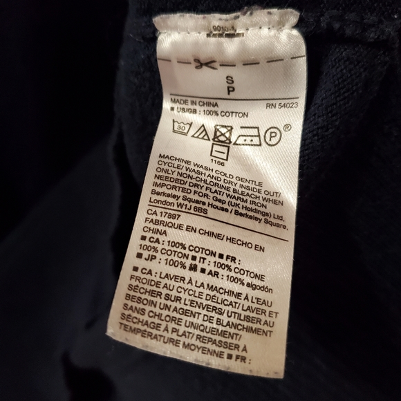 "Let's get away" - Navy sweater with red text - The Gap - Size S - Picture 5 of 6